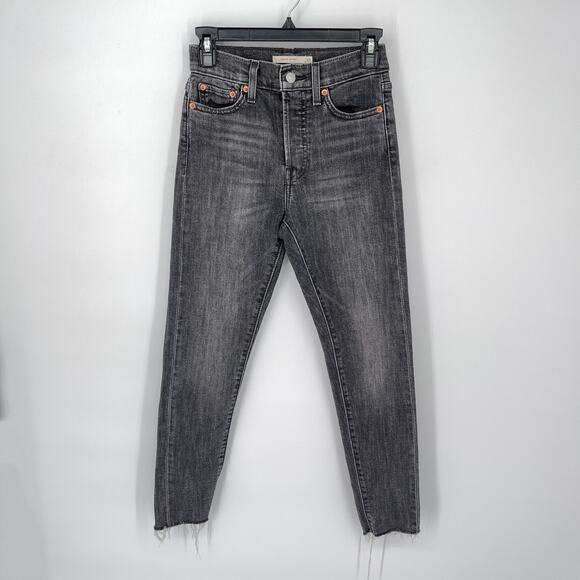 Levi's Women's Wedgie Skinny Button Fly Jeans Size 25 Raw Hem Faded Black Wash - Picture 1 of 11